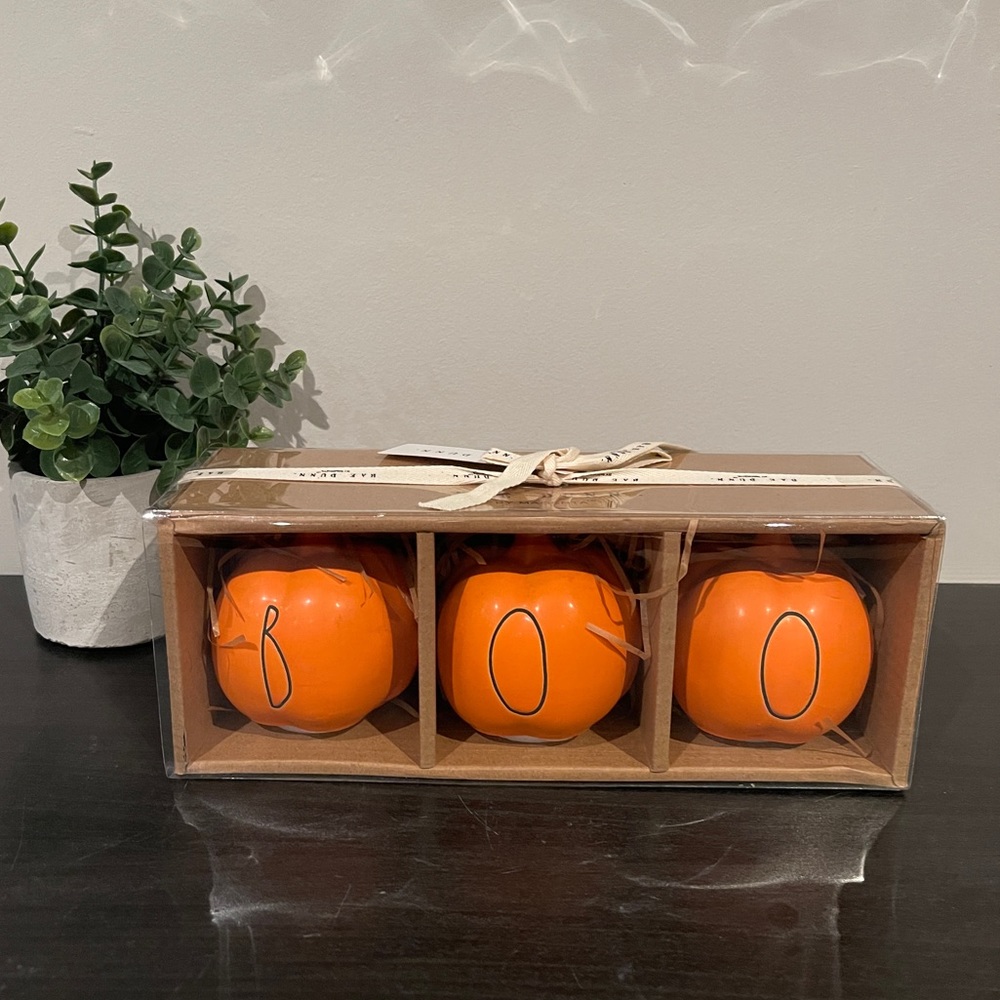 RAE DUNN BOO MINI PUMPKIN SET